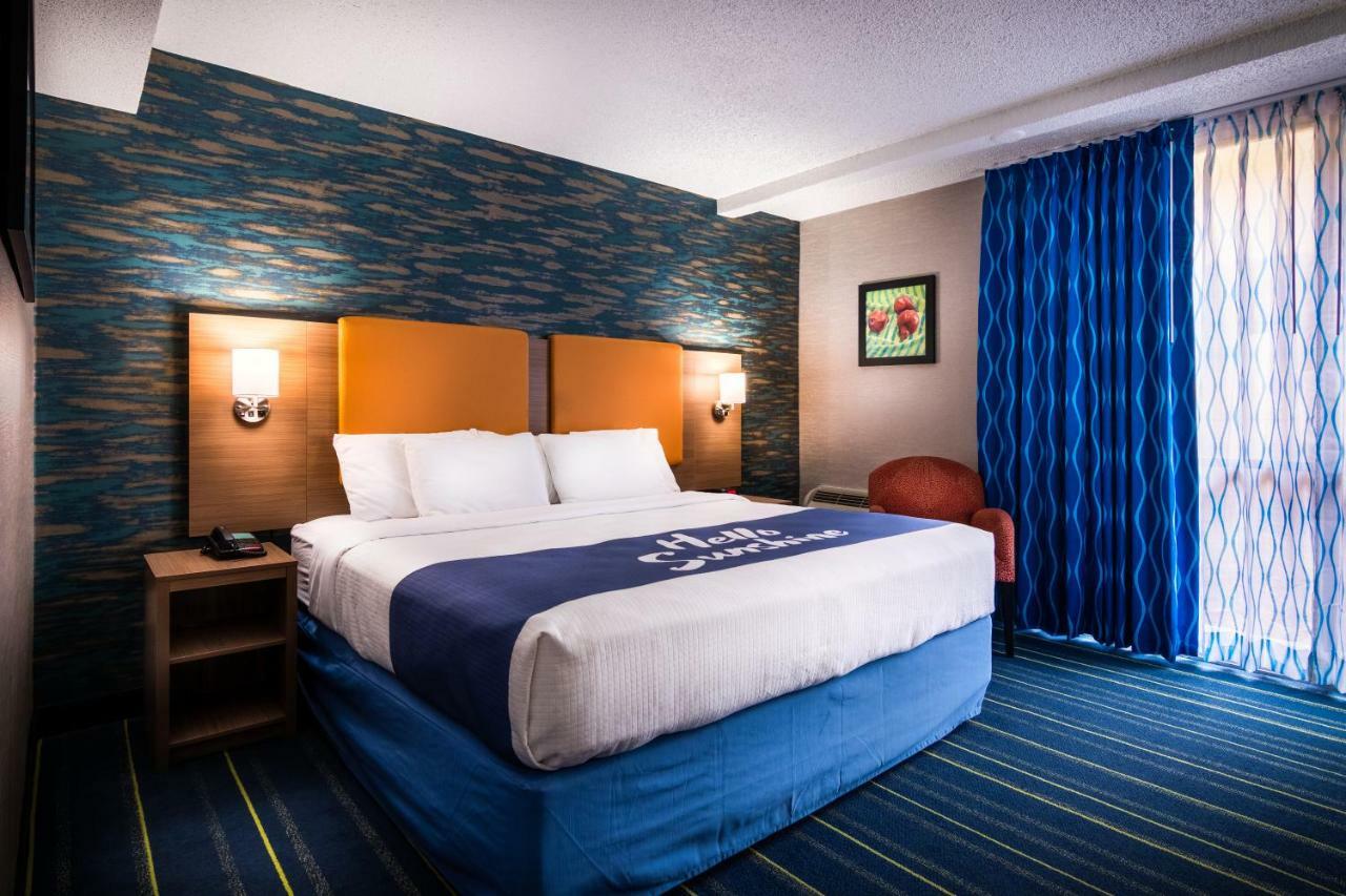 Hotel Days By Wyndham Wayne